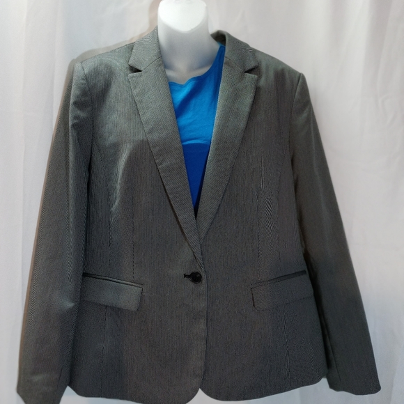W WORTHINGTON BLAZER - Picture 3 of 9